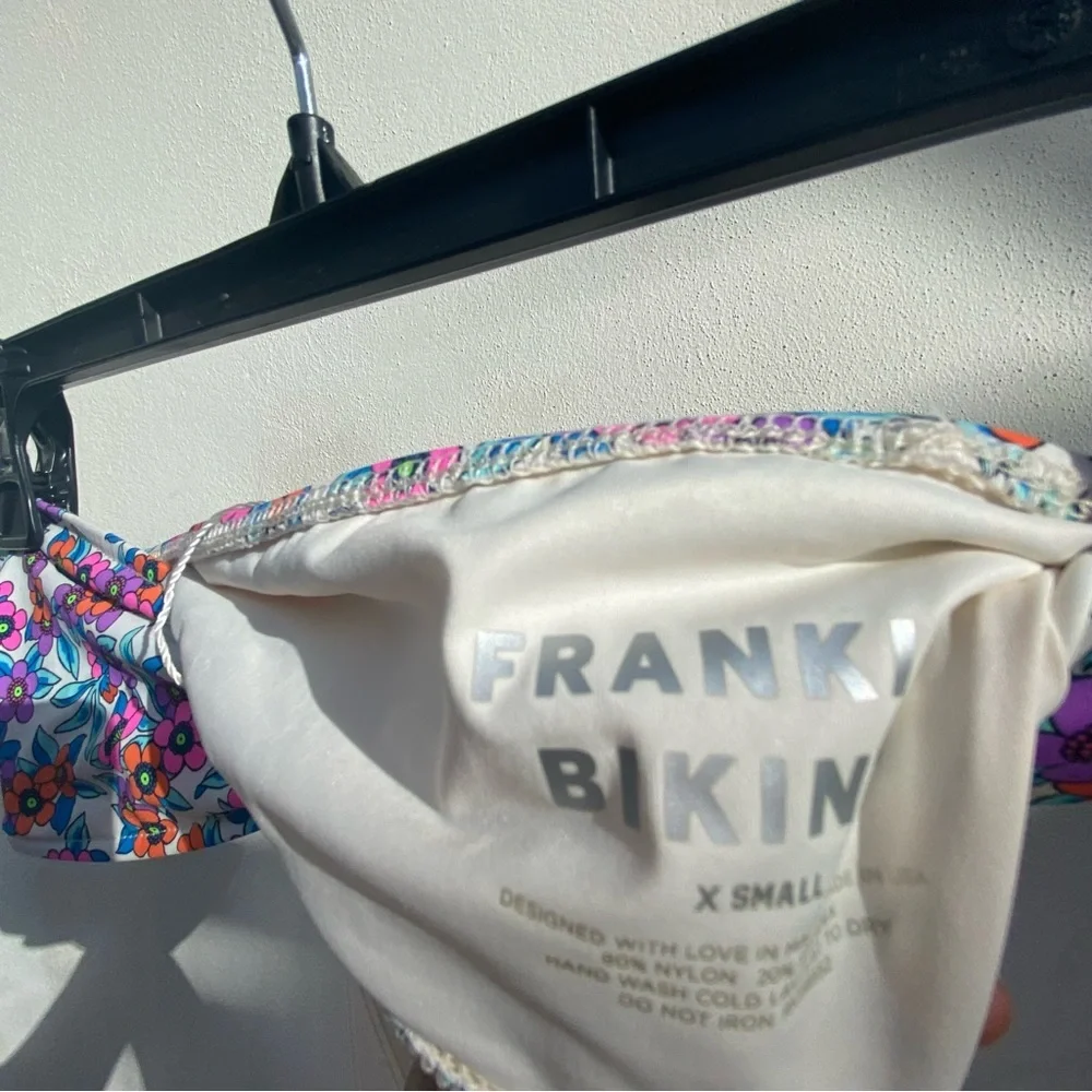 Frankies Bikinis White Multicolor Floral Bandeau Bikini Top Size XS